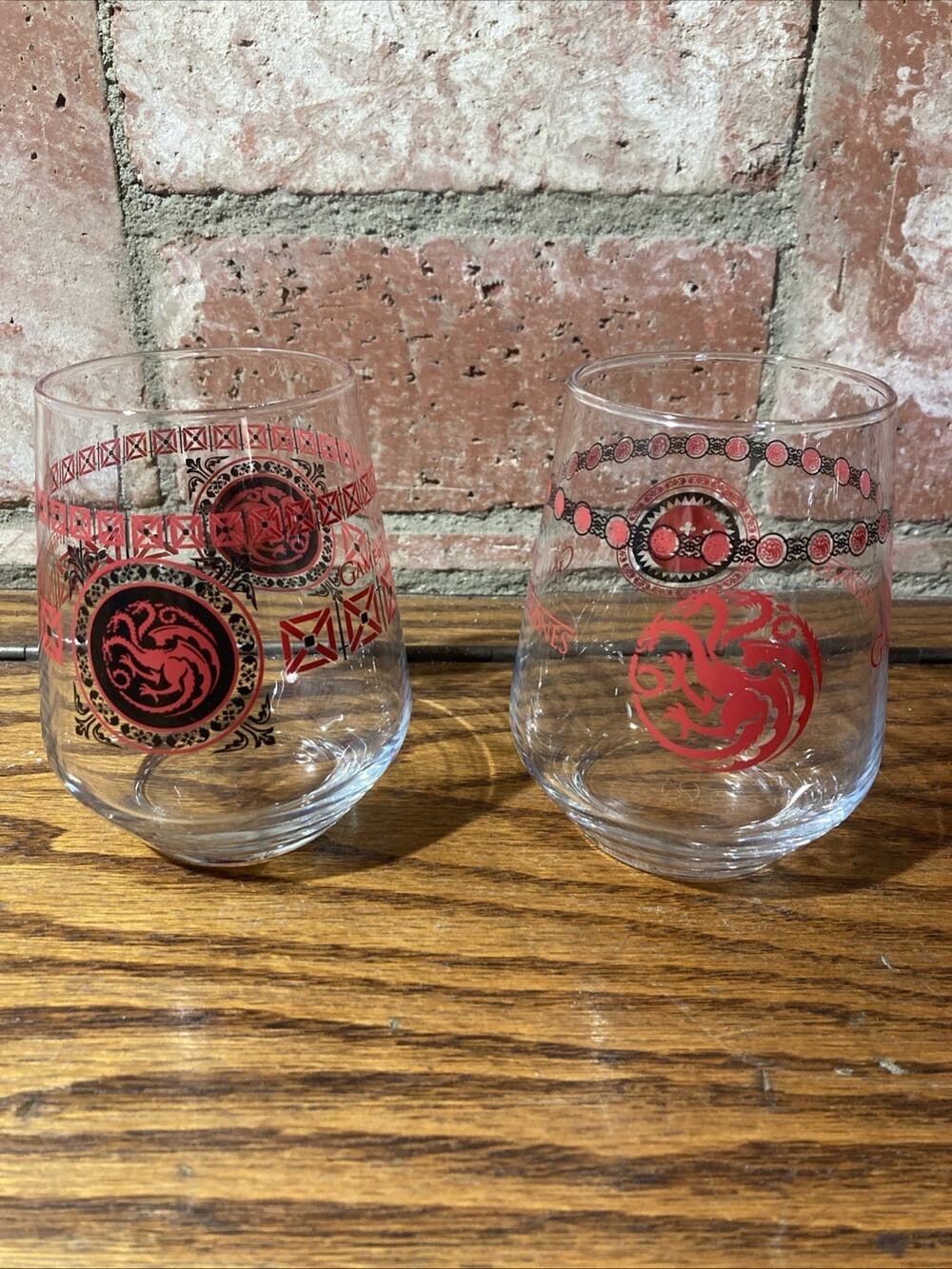 2 GAME OF THRONES 14.4 oz Drinking Glasses 4.25" In Excellent Condition